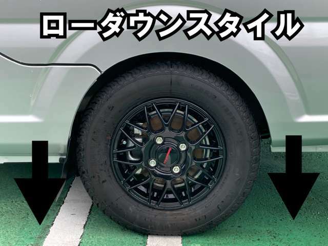 タイヤのおさまりの良いシャコタンスタイル　Dampers使用　シャコタン軽トラ