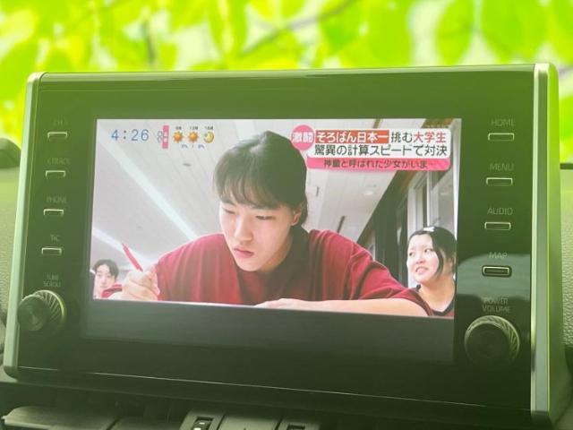 WECARSの店舗にはキッズコーナーがございます！お子様連れのお客様もごゆっくり車選びをお楽しみいただける空間です！