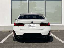 安心のネットワーク。全国187箇所（2025年2月現在）のBMW正規ディーラーのサービスセンターで整備・保証修理を受けることができます。