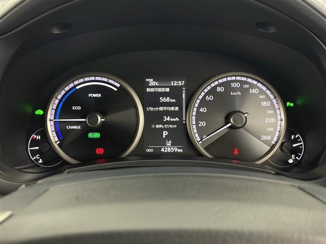 【スピードメーター】メーターがシンプルで見やすく運転しやすいですね！