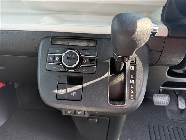 人気車種は当社にお任せください！新車・届出済（登録済）未使用車・レンタカーアップ車続々入庫中！