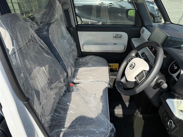 軽未使用車以外にもお買い得な中古車やレンタカーアップ車を取り揃えております！もちろん全車安心の保証付きです！