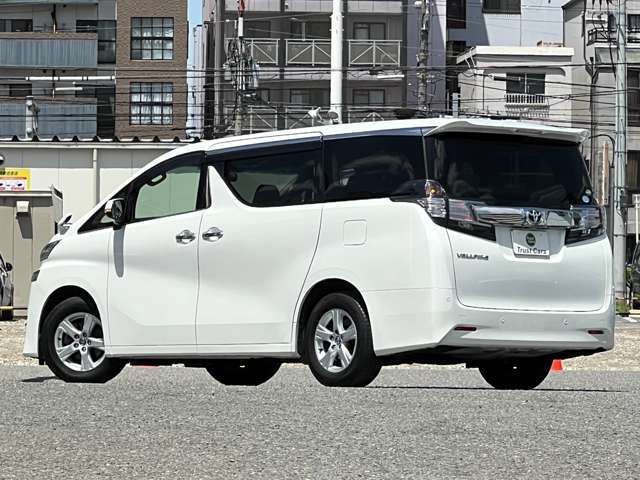 全長493cm！全幅185cm！全高188cm！乗車定員7名！！