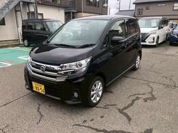 当社でご購入されましたお車には、法定整備が付いています。エンジンオイル、オイルフィルター、ワイパーは交換致します。整備中に交換が必要な部品が有りましたら交換致します。