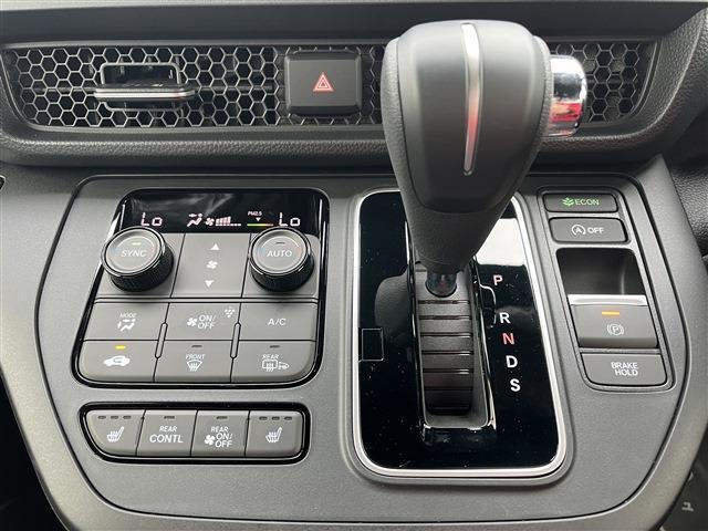 ★お客様に寄り添った対応★　お車のご購入が初めて、車の事が詳しくない方でもご納得いただくまで丁寧にご説明させていただきます！！