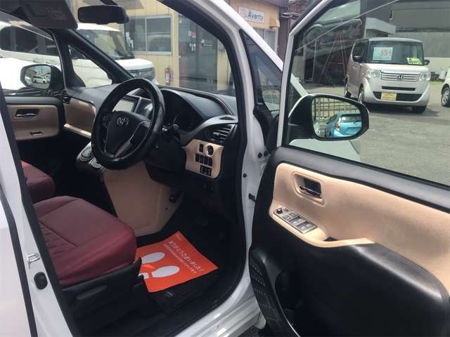 全国納車可能です。写真では見えづらい！など、お客様の要望に合わせて、写真など詳細を細かくお伝えいたします。