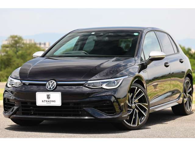 ゴルフR　DCCパッケージが入庫しました！1オーナー車両です。