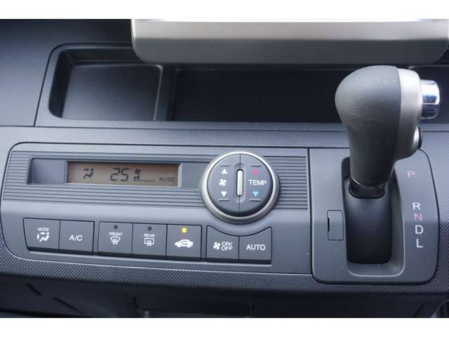 お客様のご要望やお車の状態に合わせて、各種整備、メンテナンスもお任せ下さい！！