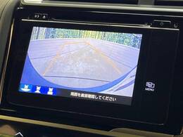 【問合せ：0749-27-4907】【バックカメラ】駐車時に後方がリアルタイム映像で確認できます。大型商業施設や立体駐車場での駐車時や、夜間のバック時に大活躍！運転スキルに関わらず、今や必須となった装