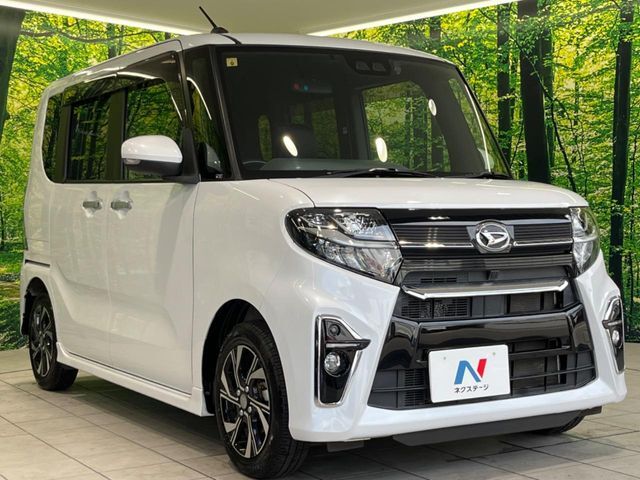 大好評のボディコーティング「弾スプラッシュコート」もご納車までに施工可能。通常のガラスコートと異なる、耐久年数6年の無機質ガラスコーティングが、ボディをキレイな状態に保ってくれます。