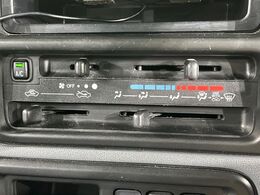 寒い冬も暑い夏も全席に快適な空調を届けてくれる、エアコンを装備♪