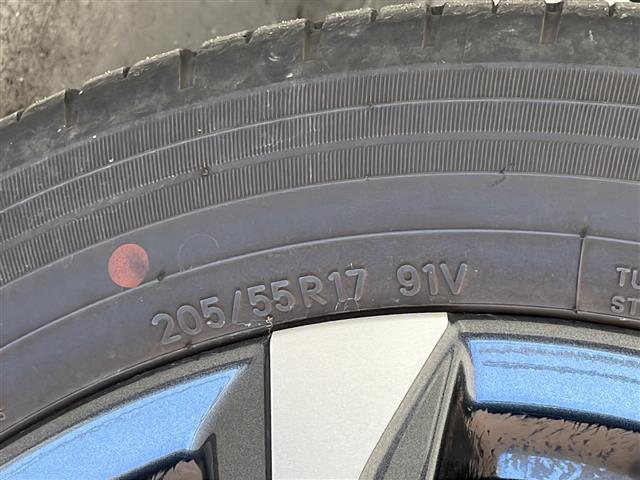 【ルーフ】『外装：ルーフ周辺』の画像になります。写真の内容に関してご不明点、ご質問等がございましたらお気軽にガリバー店舗までお問い合わせください。