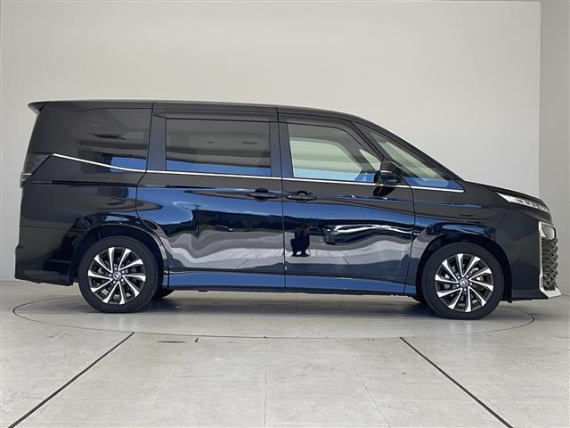 【右】『外装：右側』の画像になります。写真の内容に関してご不明点、ご質問等がございましたらお気軽にガリバー店舗までお問い合わせください。