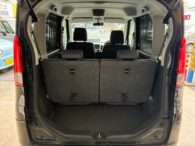 荷室部分！（4人乗車時）