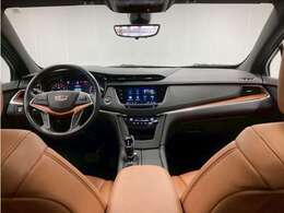 私たちは、お客様のこだわりに合ったお車をご提案します。ジースクエア＝車のあるライフスタイルを演出するセレクトショップです。