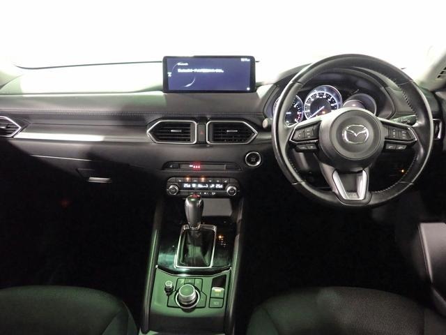 ◆三重県最大級の大型屋内中古車センター♪ヴァーサス鈴鹿店です♪オールジャンルの展示車が盛り沢山です♪在庫の無い車両のオーダーも受け付けます♪電話→059-384-5050までお問合せ下さい◆