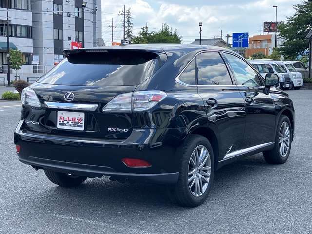 納車前には指定工場でしっかりとした整備を行いお客様に安心してお乗り頂ける様に心掛けています。だからできるカートルズは100％全車保証付き！「いいクルマ」と言われたい！を実現する為に日々取り組んでます。