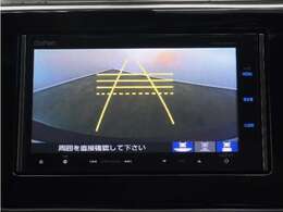 ◆バックカメラ◆リバースにするだけで映ります、後方の安全確認や、狭い駐車場での車庫入れ、雨の日や夜間など視界の悪い時に便利です！安全にバックする為には欠かせない装備です。