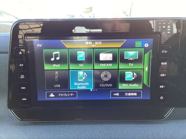 オーディオ関係も充実しておりますので運転中も充実しますよ