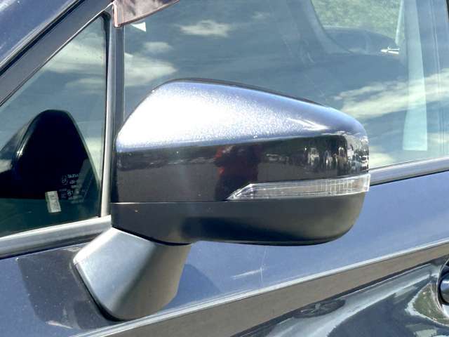「ウインカーミラー」　見た目だけでなく、対向車からの視認性向上につながって安全度もアップ☆