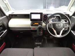 室内もご覧の通りにキレイですよ。ぜひ、実際にお座りになってお確かめください。