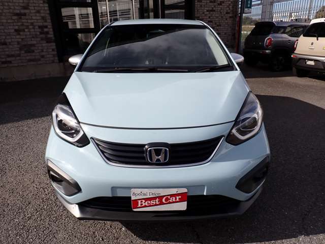 ご納車前のボディガラスコーティングやポリマーコーティングも専門の業者がクオリティの高いコーティングを低価格にてご提供しております♪