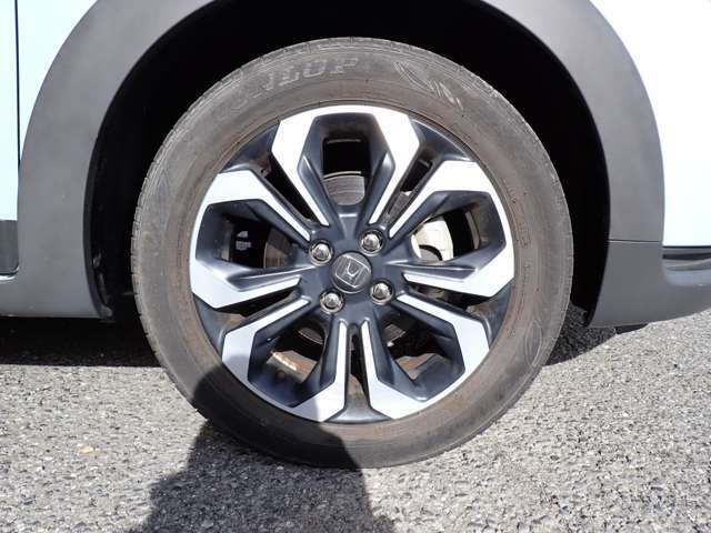 綺麗な純正ホイール☆ 程度の良さが伺えます！ 一見の価値あり！！