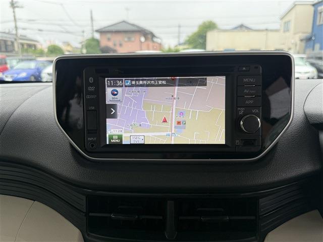 突然のご来店ですと在庫がない場合等、お車をご覧頂けない場合もございます。お手数をお掛けいたしますが、ご来店前には一度在庫確認のお電話をお願いいたします。