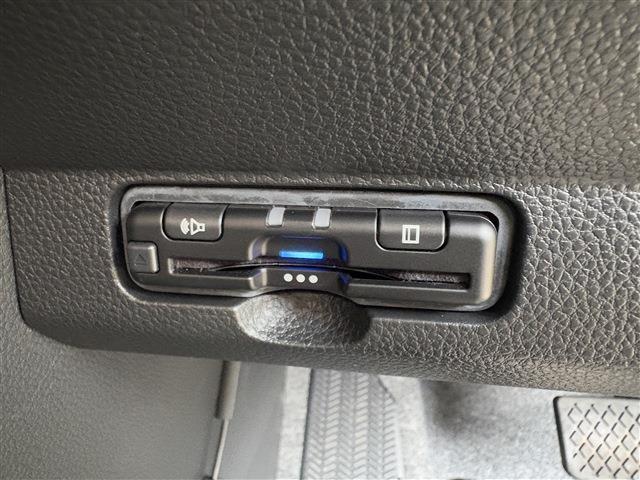 ”向陽自販 トラックスジャパン店” 〒761-8026 香川県高松市鬼無町鬼無1044-1 TEL:087-875-0333　FAX:087-875-0377 高松西I.C.から約10分、高松檀紙I.C.から約10分 【定休日】毎週日曜日