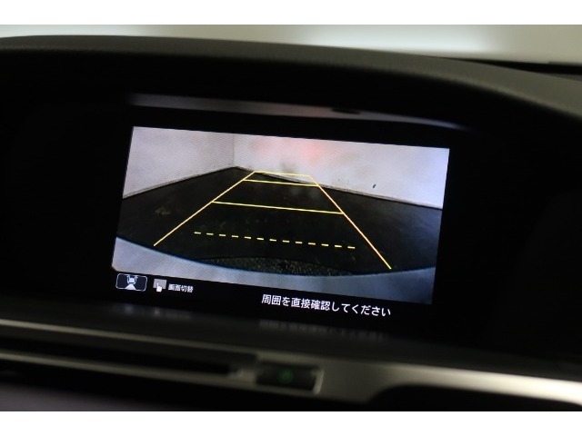 ◆◆バックカメラの画像です。車庫入れの安心感がアップしますね☆