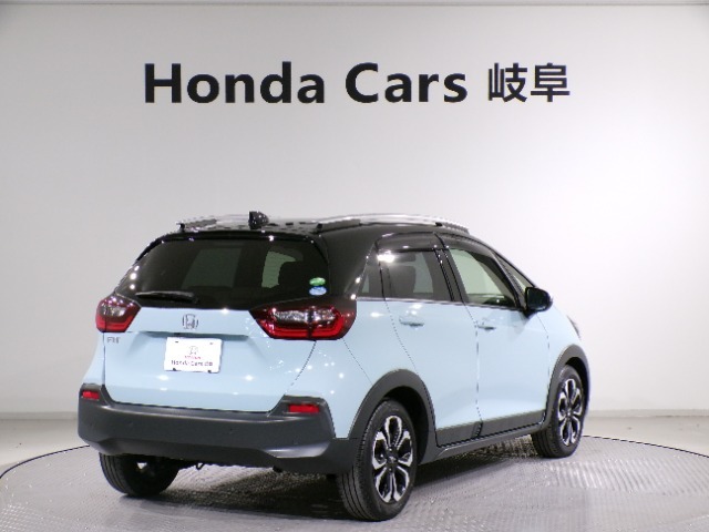 【点検整備】ご納車時には納車点検実施いたします。指定交換部品（エンジンオイル、オイルエレメント、ワイパーゴム）新品交換致します。その他必要交換部品は点検時交換致します。
