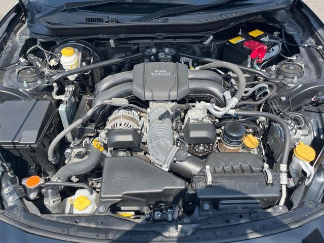 親切・丁寧な専門メカニックスタッフが応対！・車検・点検整備・事故等の修理などアフターサービスも安心。お車のカスタマイズもネクステージのサービススタッフまでご相談ください！