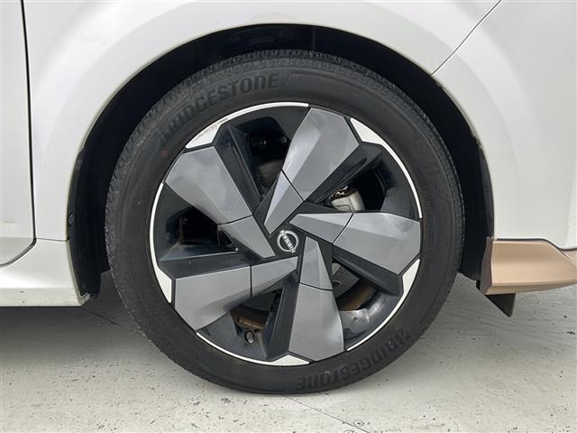 掲載箇所以外にご希望の写真がございましたら、お気軽にお問い合わせ下さい！メールや郵送でお送りさせていただきます。