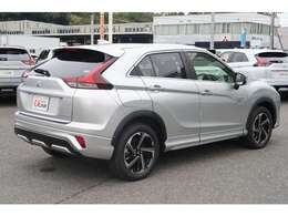 バック＆マルチアラウンドビューカメラ　後側方車両検知警報　障害物センサー　電動パーキング