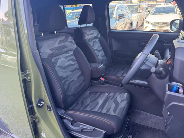 自社陸運局指定工場完備！国家資格車検検査員やメーカー資格1級を持った整備士による整備。ステレオ、エアコン等走行に関係のない所も不具合箇所があれば修理してお渡しいたします。