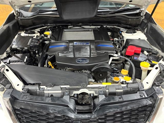 親切・丁寧な専門メカニックスタッフが応対！・車検・点検整備・事故等の修理などアフターサービスも安心。お車のカスタマイズもネクステージのサービススタッフまでご相談ください！