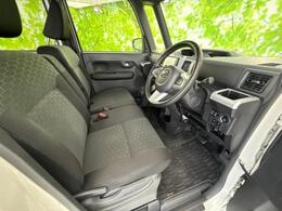 「この車の写真をもっと見たい」「状態が気になる」「この装備はついている？」どんな小さな疑問でもお気軽にお問い合わせください！