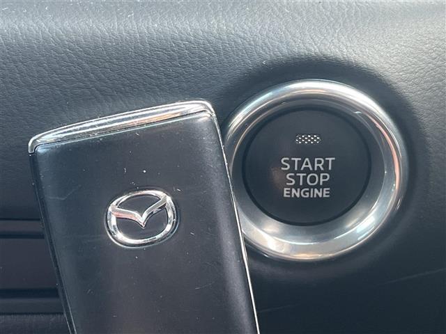 気になる車はすぐにお問い合わせください！画面右側の0066から始まる無料ダイヤルからお問い合わせ下さい！専門スタッフがお車のご質問にお答えいたします！