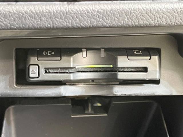 【ETC】高速道路の料金所をストレスなく通過！話題のスポットやサービスエリアに多い「スマートIC」利用時は必須のアイテムです。当店でセットアップを実施、ご納車当日からすぐにご利用いただけます！