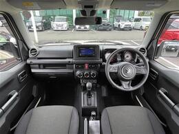 【インパネ全体】『インパネ全体』の画像になります。写真の内容に関してご不明点、ご質問等がございましたらお気軽にガリバー店舗までお問い合わせください。