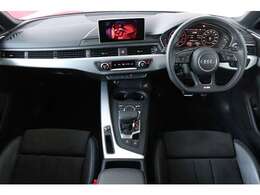 Audiのインテリアはエクステリア同様、優れたデザイン性とクオリティ、そして機能性を兼ね備えております。