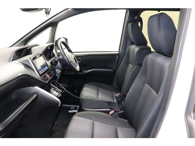 助手席側からの様子です。