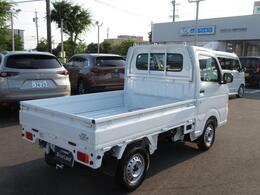 こちらのお車はご来店いただける方のみの販売に限らせていただきます。ご契約手続きは店頭にてお願い致します。