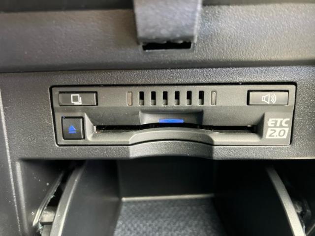 国産車から輸入車まで多様なお客様のニーズのお応えできるように、全国規模で豊富な在庫展開！車のことならWECARSへ！