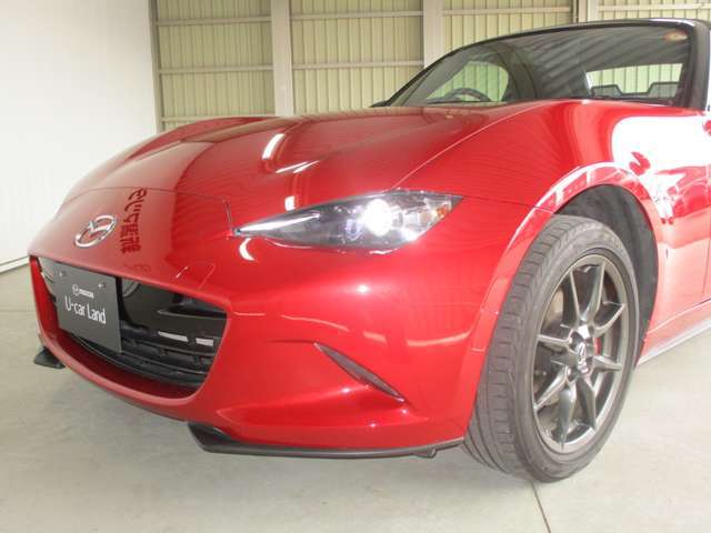 省電力かつ長寿命のLEDヘッドライト！点灯時からすぐ明るいので夜間走行時も安心です♪