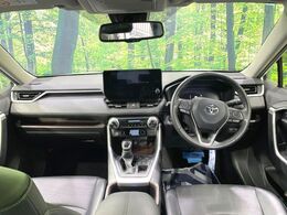 グループ総在庫数約30，000台！！全国の系列店からメーカー・車種問わずご紹介出来るので、あなたにピッタリのお車が見つかるはずです♪まずはお問い合わせ下さい☆