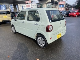 当店は常時100台以上の展示車輛を取りそろえ皆様のお越しをお待ちしております。