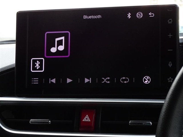 ブルートゥースを搭載してます、スマホと連動させると音楽等を楽しむことができます。