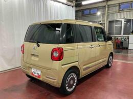 落ち着いた配色とセオリー専用アクセントで大人の上質空間を演出！