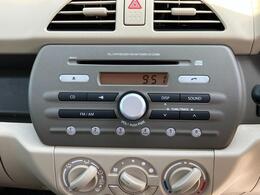 FM/AMラジオ付きのCDプレーヤーを装着！